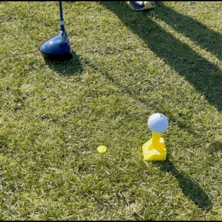 When setting up your driver, place it next to the spot, not the Ulteemate since this creates that perfect upswing strike that gets you a perfect straight drive.